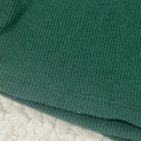 HOLLISTER LONG SLEEVE WRAP TOP- LARGE - Picture 6 of 6